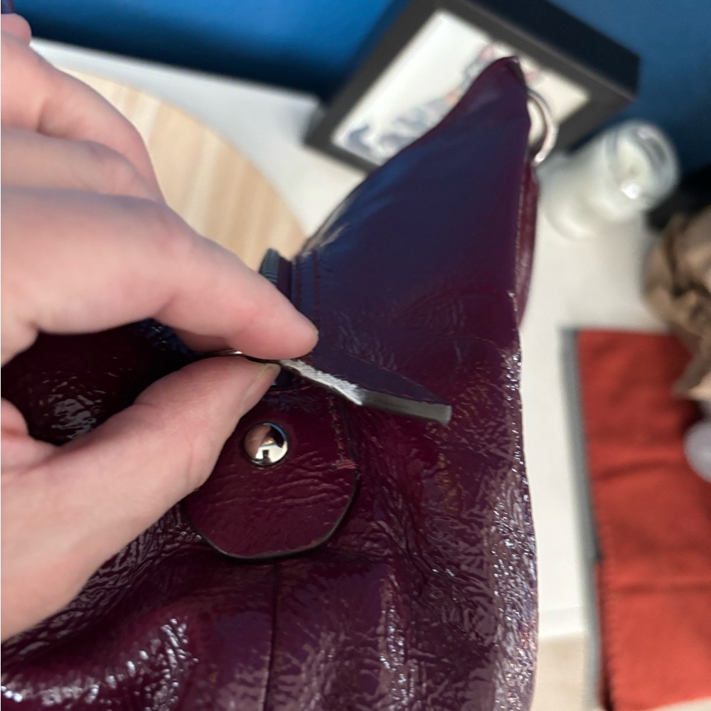 COACH SOHO Madison Maggie Hobo EUC Patent Leather double handle Shoulder Bag - Picture 16 of 17